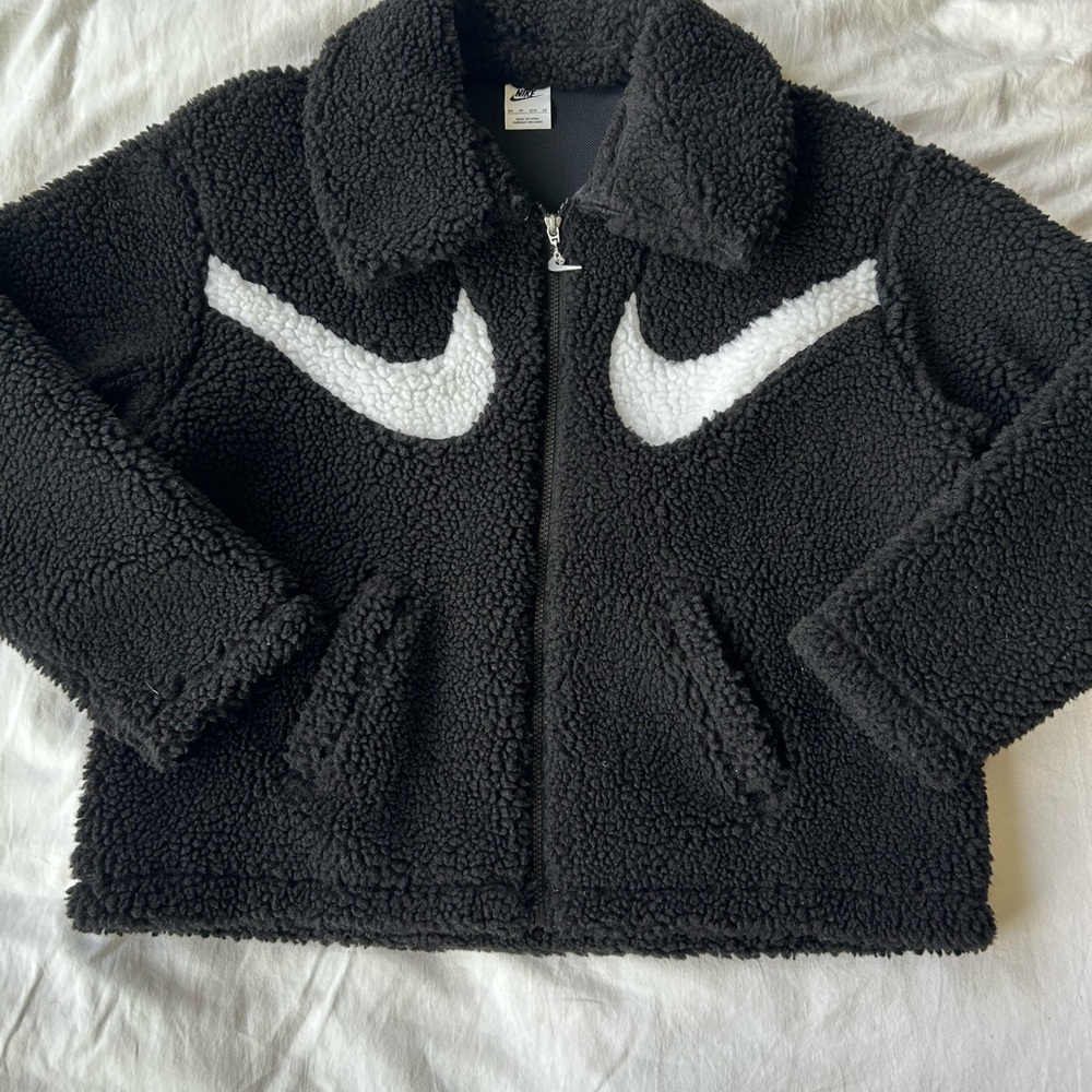 Nike Black and White Sherpa Puffer Jacket